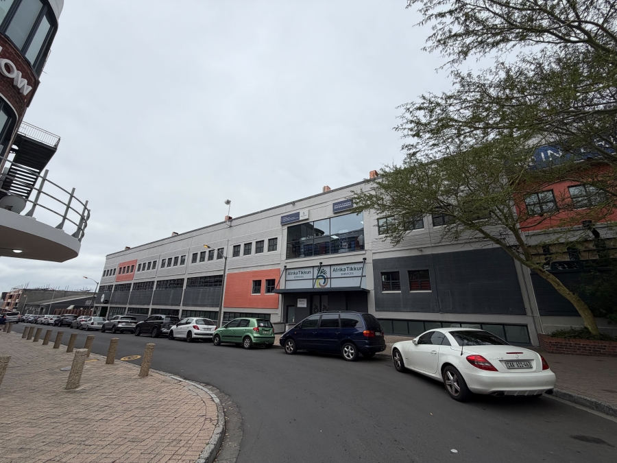 To Let Commercial Property for Rent in Salt River Western Cape